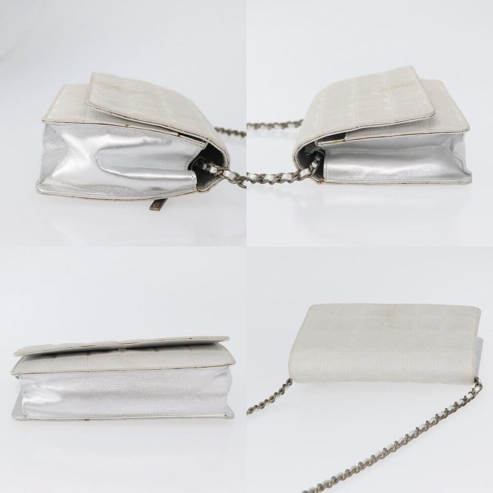 Chanel Choco Bar Chain Shoulder Bag - Picture 3 of 8